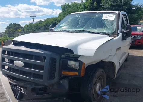 2007 Ford F-250 Xl/Xlt from USA, damaged, VIN 1FTNF21587EB52213